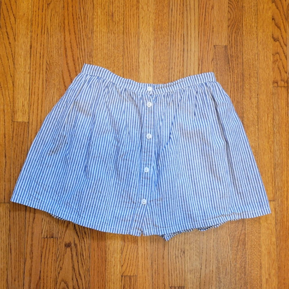 3/$15 Subdued Skirt